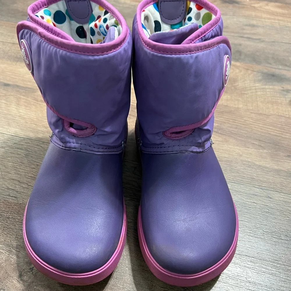 Crocs Winter Boots With Hook and Loop Straps Size 1 Junior